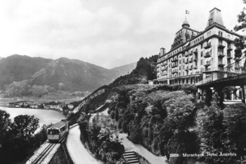 grandhotel_axenfels_mit_bahn.jpg